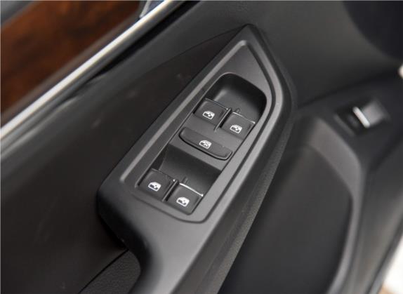 宝来 2016款 1.6L 自动豪华型 车厢座椅   门窗控制