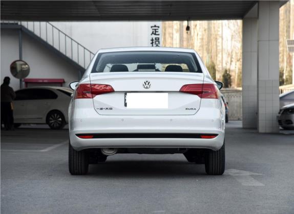 宝来 2017款 1.6L 自动时尚型 外观   正后
