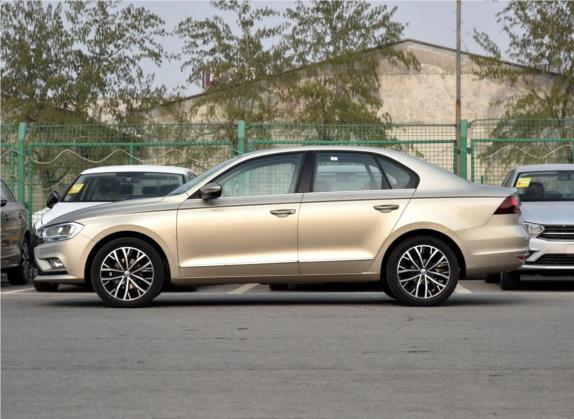 宝来 2017款 1.6L 自动豪华型 外观   正侧