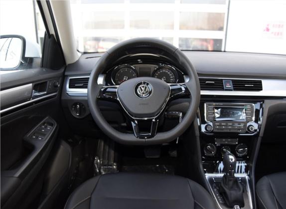 宝来 2017款 230TSI DSG舒适型 中控类   驾驶位