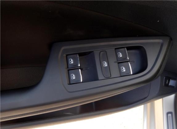 宝来 2017款 230TSI DSG豪华型 车厢座椅   门窗控制