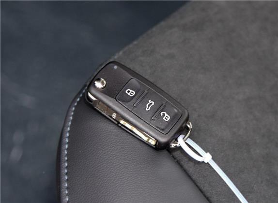 宝来 2017款 1.6L 自动两百万辆纪念版 其他细节类   钥匙