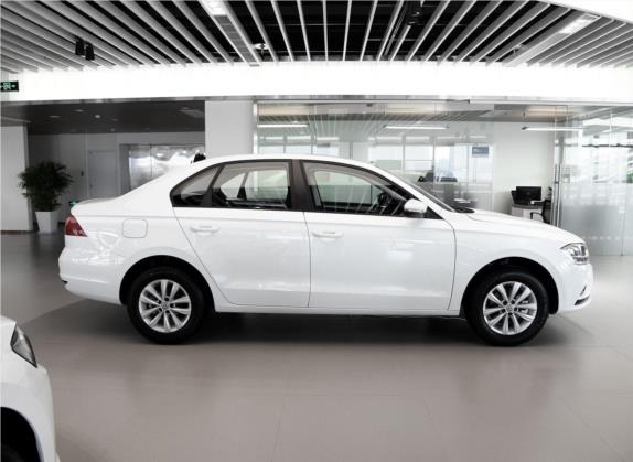 宝来 2018款 1.5L 手动时尚型 外观   正侧