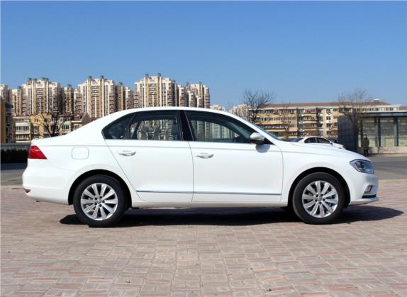 宝来 2018款 230TSI 手动舒适型 外观   正侧