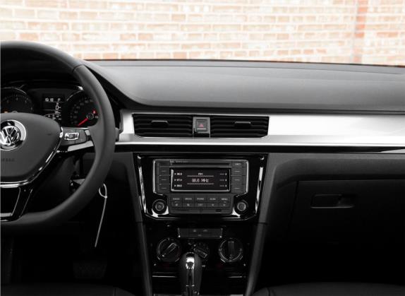 宝来 2018款 230TSI DSG舒适型 中控类   中控台