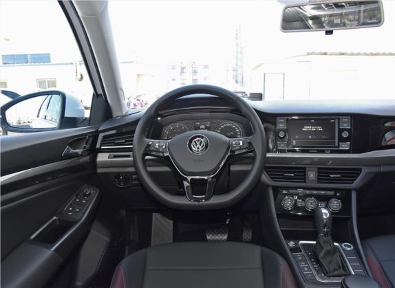 宝来 2019款 改款 280TSI DSG精英型 国V 中控类   驾驶位