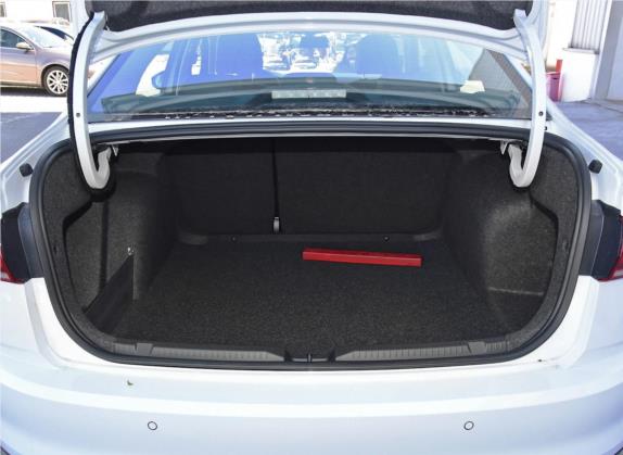 宝来 2019款 改款 280TSI DSG精英型 国V 车厢座椅   后备厢