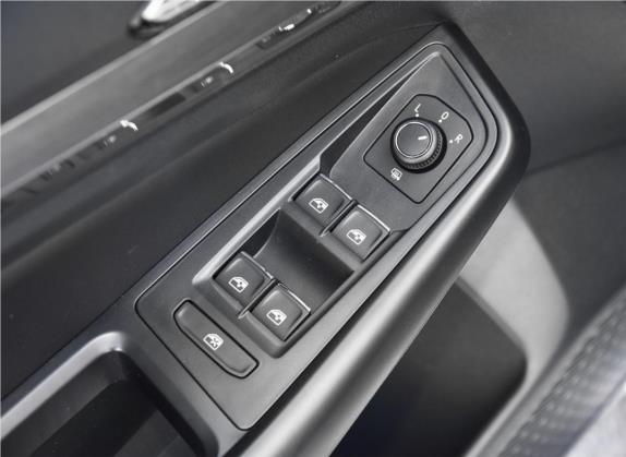 宝来 2019款 改款 280TSI DSG精英型 国V 车厢座椅   门窗控制