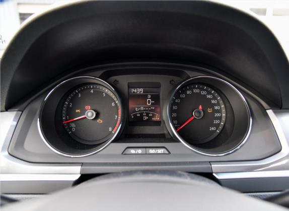 宝来 2019款 宝来·传奇 1.5L 手动时尚型 国V 中控类   仪表盘