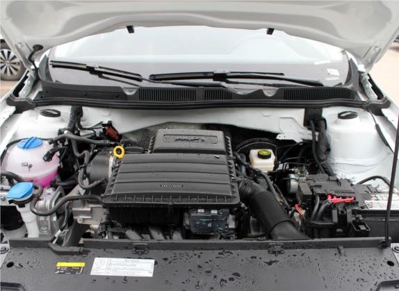 宝来 2019款 宝来·传奇 1.5L 自动领先型 国V 其他细节类   发动机舱