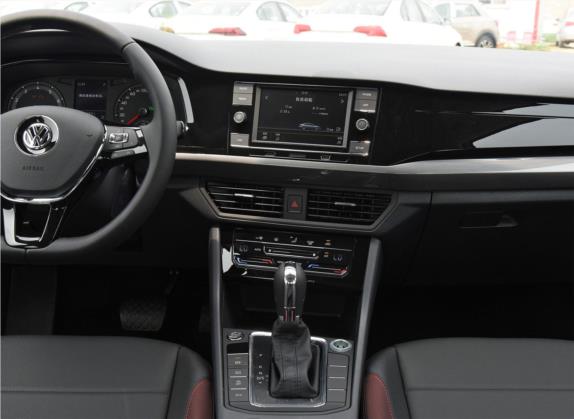 宝来 2020款 改款 280TSI DSG精英型 中控类   中控台