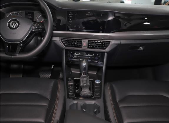 宝来 2020款 改款 280TSI DSG豪华型 中控类   中控台