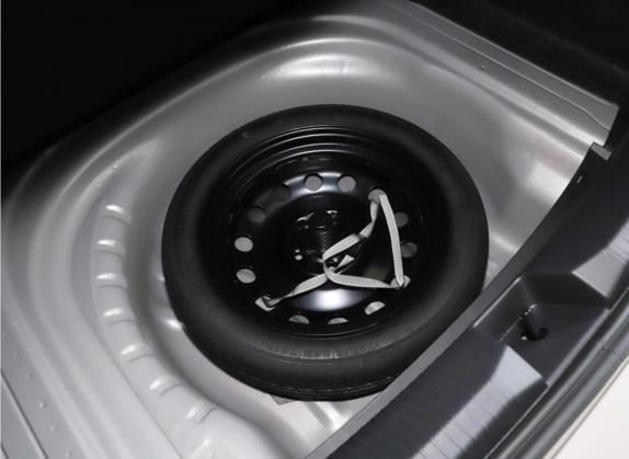宝来 2020款 改款 280TSI DSG豪华型 其他细节类   备胎
