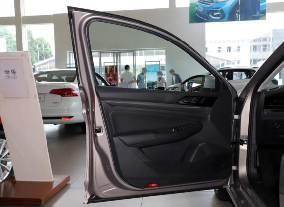 宝来 2020款 改款 280TSI DSG豪华型 车厢座椅   前门板