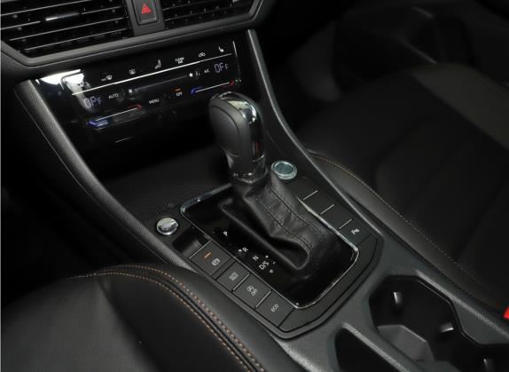 宝来 2020款 改款 280TSI DSG豪华型 中控类   挡把