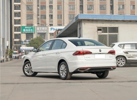 宝来 2021款 1.5L 手动舒适智联版 外观   斜后