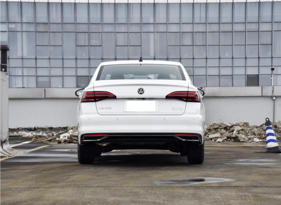 宝来 2021款 200TSI DSG舒适智联版 外观   正后