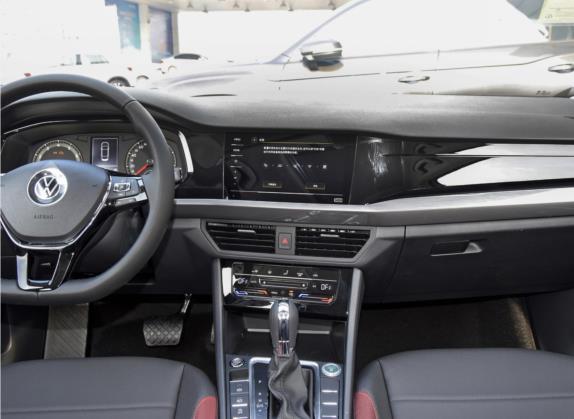 宝来 2021款 200TSI DSG精英智联版 中控类   中控台