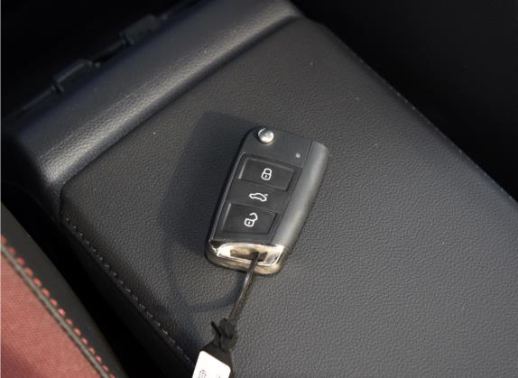 宝来 2021款 200TSI DSG精英智联版 其他细节类   钥匙