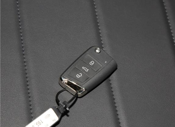 宝来 2023款 200TSI DSG悦行版 其他细节类   钥匙