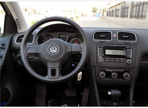 高尔夫 2010款 1.4TSI 自动舒适型 中控类   驾驶位