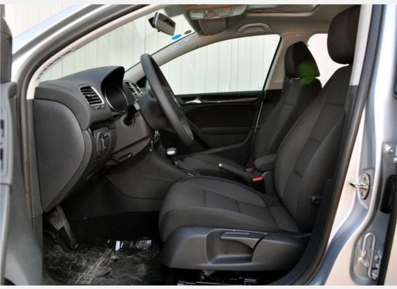 高尔夫 2010款 1.4TSI 自动舒适型 车厢座椅   前排空间