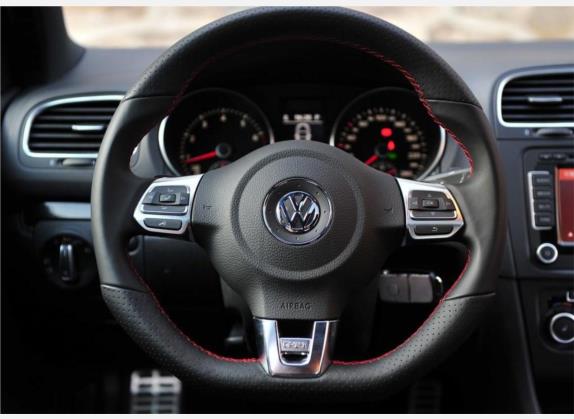 高尔夫 2010款 2.0TSI GTI 中控类   驾驶位