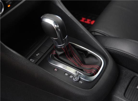 高尔夫 2011款 2.0TSI GTI 中控类   挡把