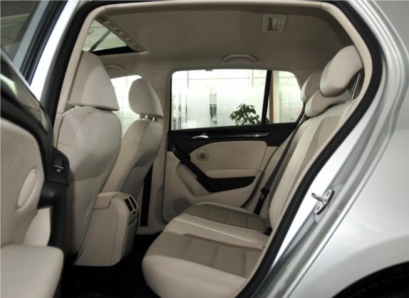 高尔夫 2011款 1.4TSI 手动舒适型 车厢座椅   后排空间