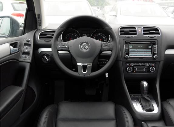 高尔夫 2012款 1.4TSI 自动豪华型 中控类   驾驶位