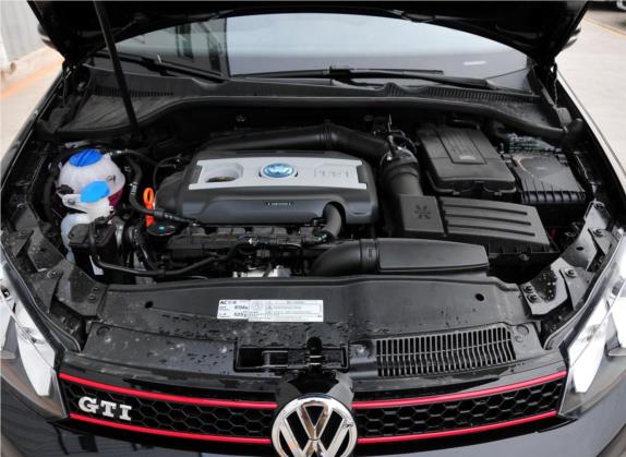 高尔夫 2012款 2.0TSI GTI 其他细节类   发动机舱