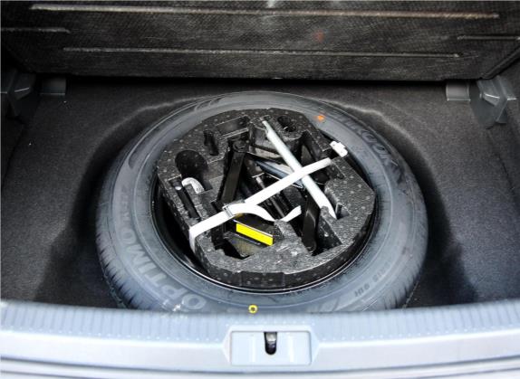 高尔夫 2014款 1.6L 手动时尚型 其他细节类   备胎