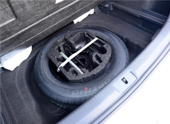 高尔夫 2014款 1.4TSI 手动舒适型 其他细节类   备胎