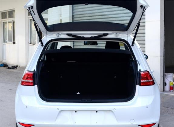 高尔夫 2014款 1.4TSI 手动舒适型 车厢座椅   后备厢