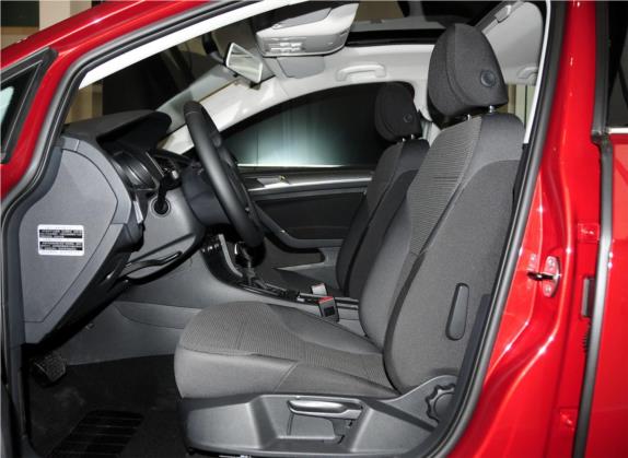 高尔夫 2014款 1.4TSI 自动舒适型 车厢座椅   前排空间