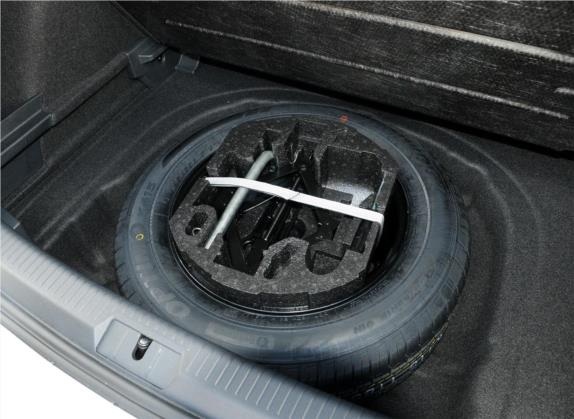 高尔夫 2014款 1.4TSI 自动豪华型 其他细节类   备胎