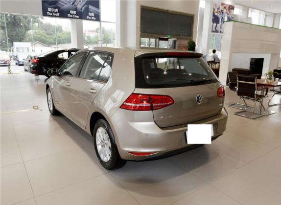 高尔夫 2015款 1.6L 手动时尚型 外观   斜后