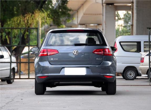 高尔夫 2015款 1.6L 自动时尚型 外观   正后