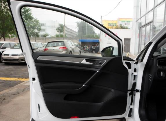 高尔夫 2015款 1.4TSI 自动舒适型 车厢座椅   前门板
