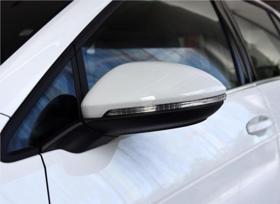 高尔夫 2016款 1.4TSI 手动R-Line 外观细节类   外后视镜