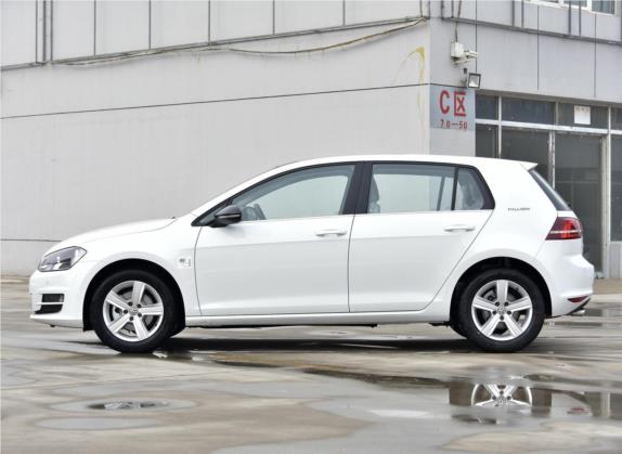 高尔夫 2017款 230TSI 手动舒适百万辆纪念版 外观   正侧