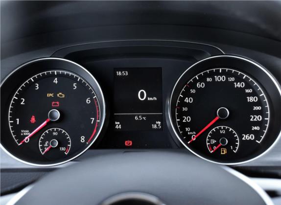 高尔夫 2017款 230TSI 手动舒适百万辆纪念版 中控类   仪表盘