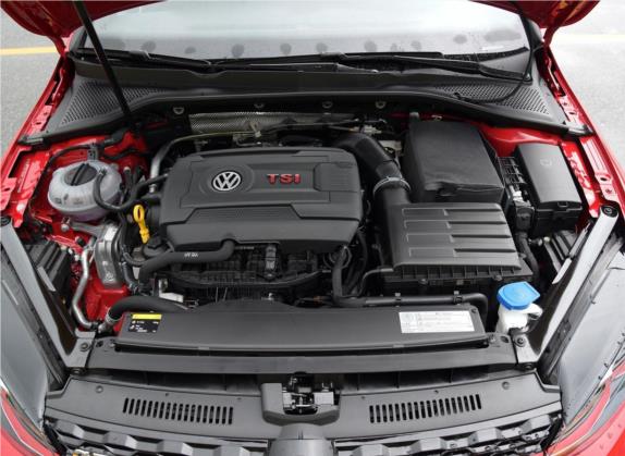 高尔夫 2018款 2.0TSI GTI 其他细节类   发动机舱