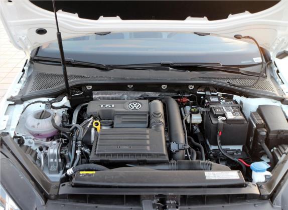 高尔夫 2018款 280TSI 手动R-Line型 其他细节类   发动机舱