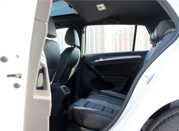 高尔夫 2018款 280TSI 手动R-Line型 车厢座椅   后排空间