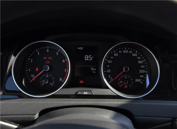 高尔夫 2018款 1.6L 手动时尚型 中控类   仪表盘