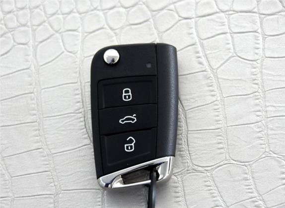 高尔夫 2018款 230TSI 手动舒适型 其他细节类   钥匙