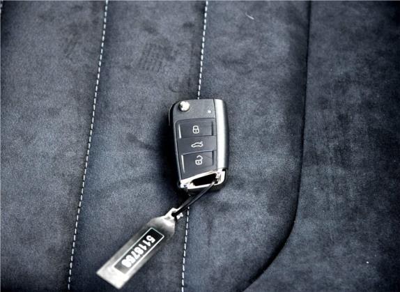 高尔夫 2018款  230TSI 自动豪华型 其他细节类   钥匙