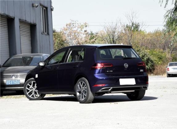 高尔夫 2018款  230TSI 自动豪华型 外观   斜后