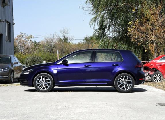 高尔夫 2018款  230TSI 自动豪华型 外观   正侧